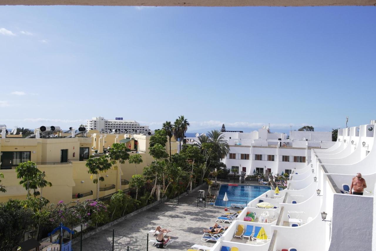 Apartment Avenida Puig Arona  Buitenkant foto